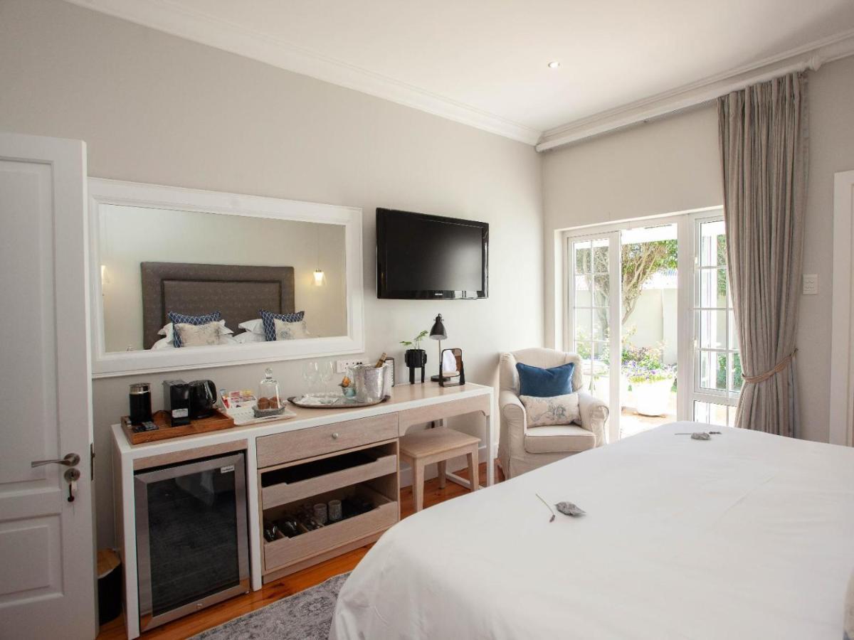 No 4 Boutique Beach House Port Elizabeth Exterior photo